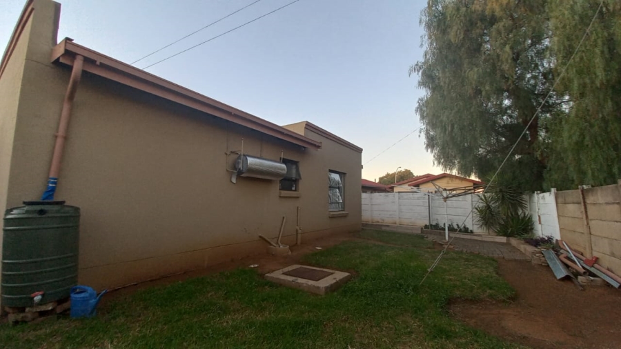 To Let 2 Bedroom Property for Rent in Fauna Free State